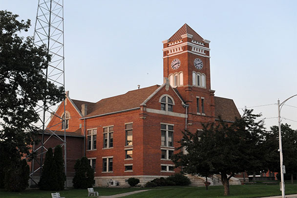 Tama County Courthouse